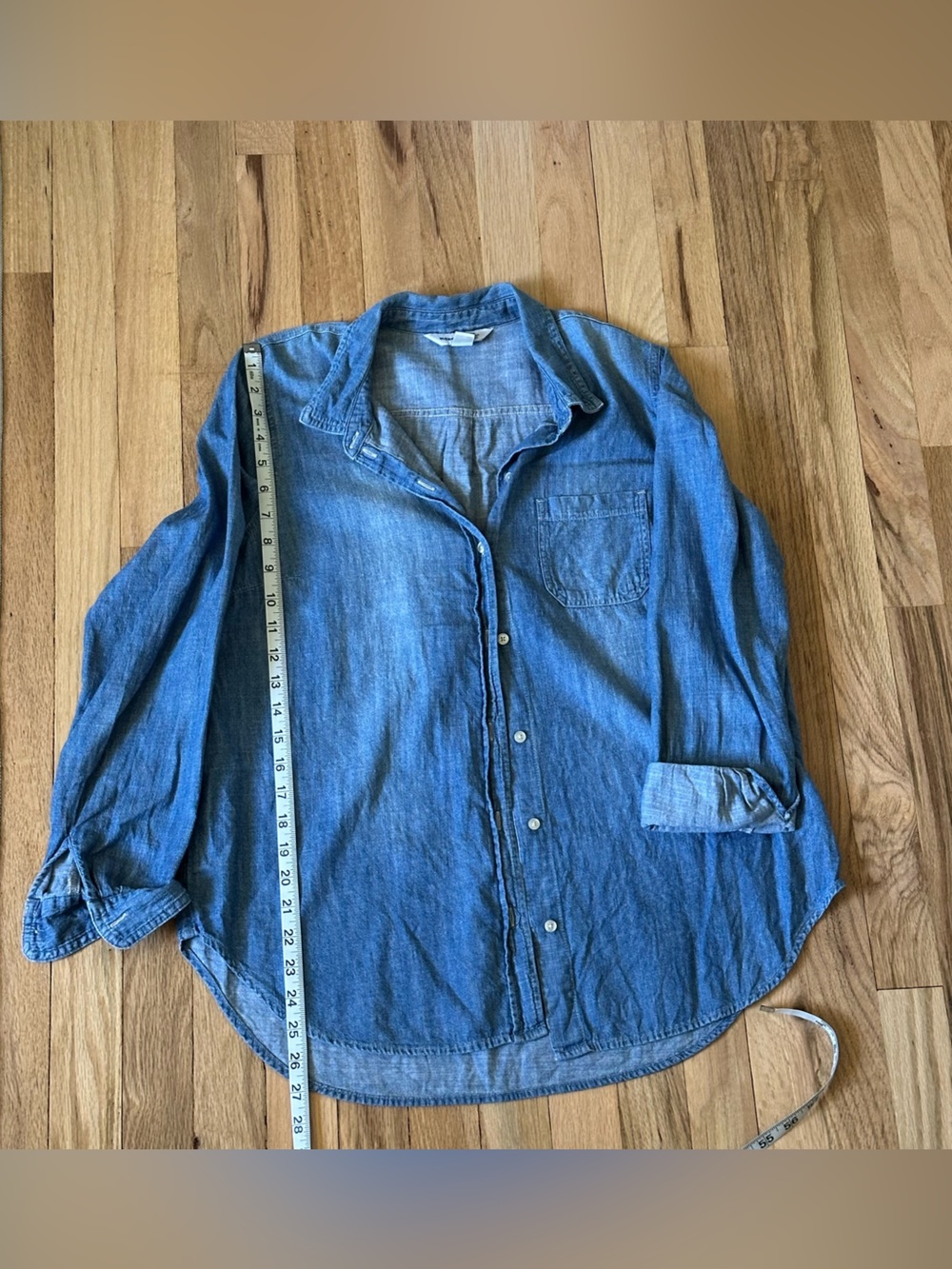Old Navy Women’s Classic Blue Denim Button-Down Shirt - size L